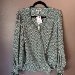 NWT Beautiful green and yellow geometric pattern hi low wrap blouse